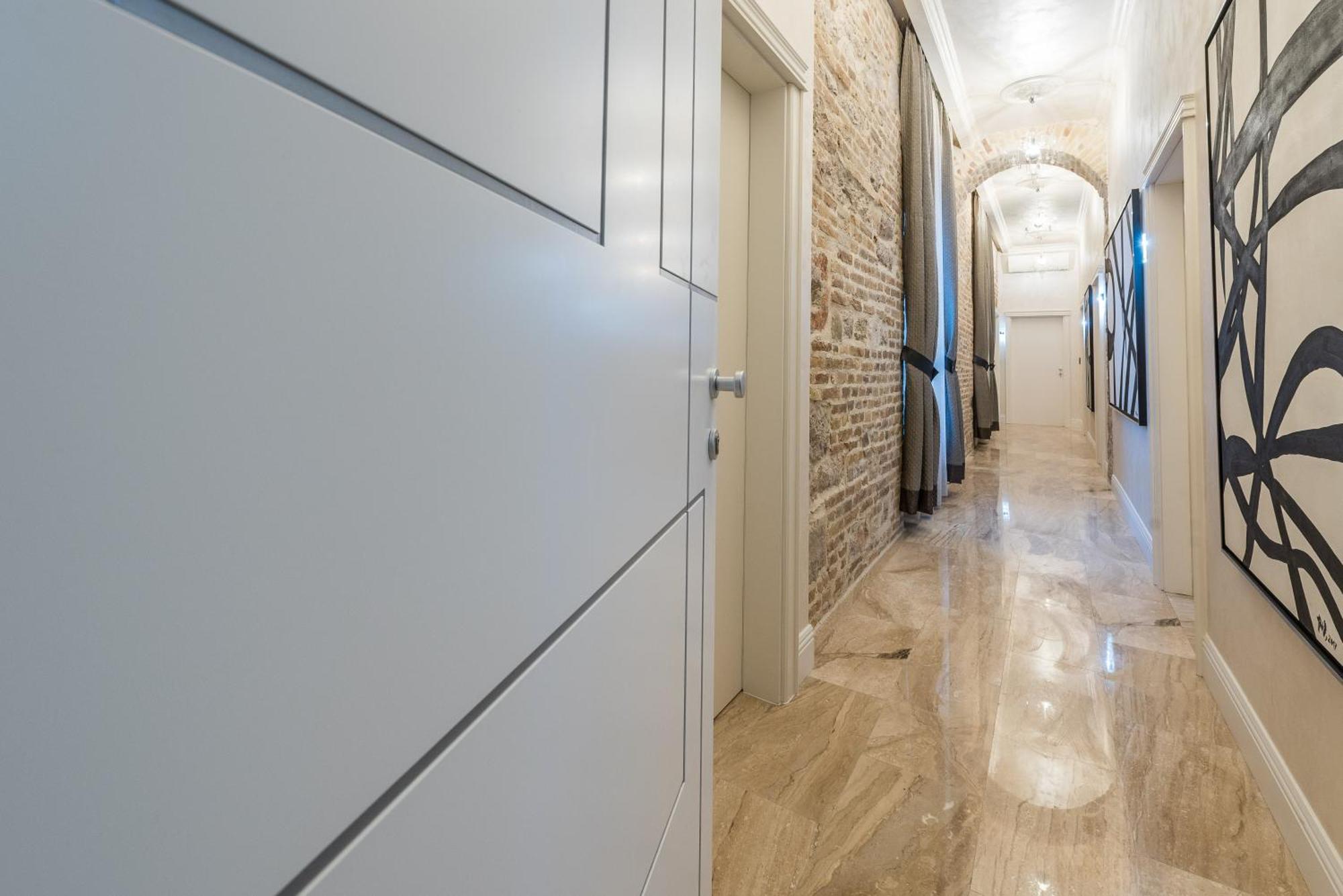 Zara Palace - Design Rooms Exterior photo