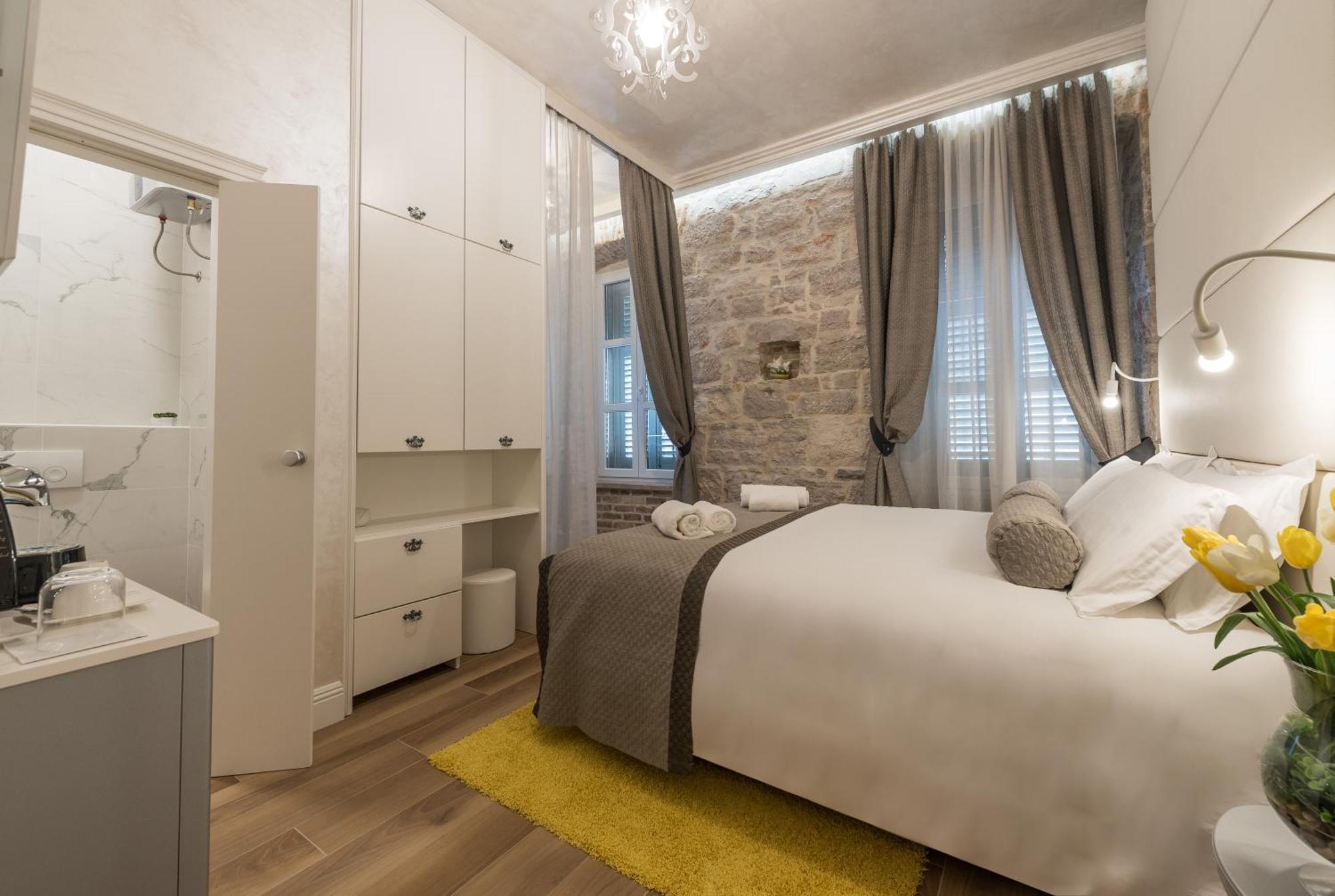 Zara Palace - Design Rooms Exterior photo