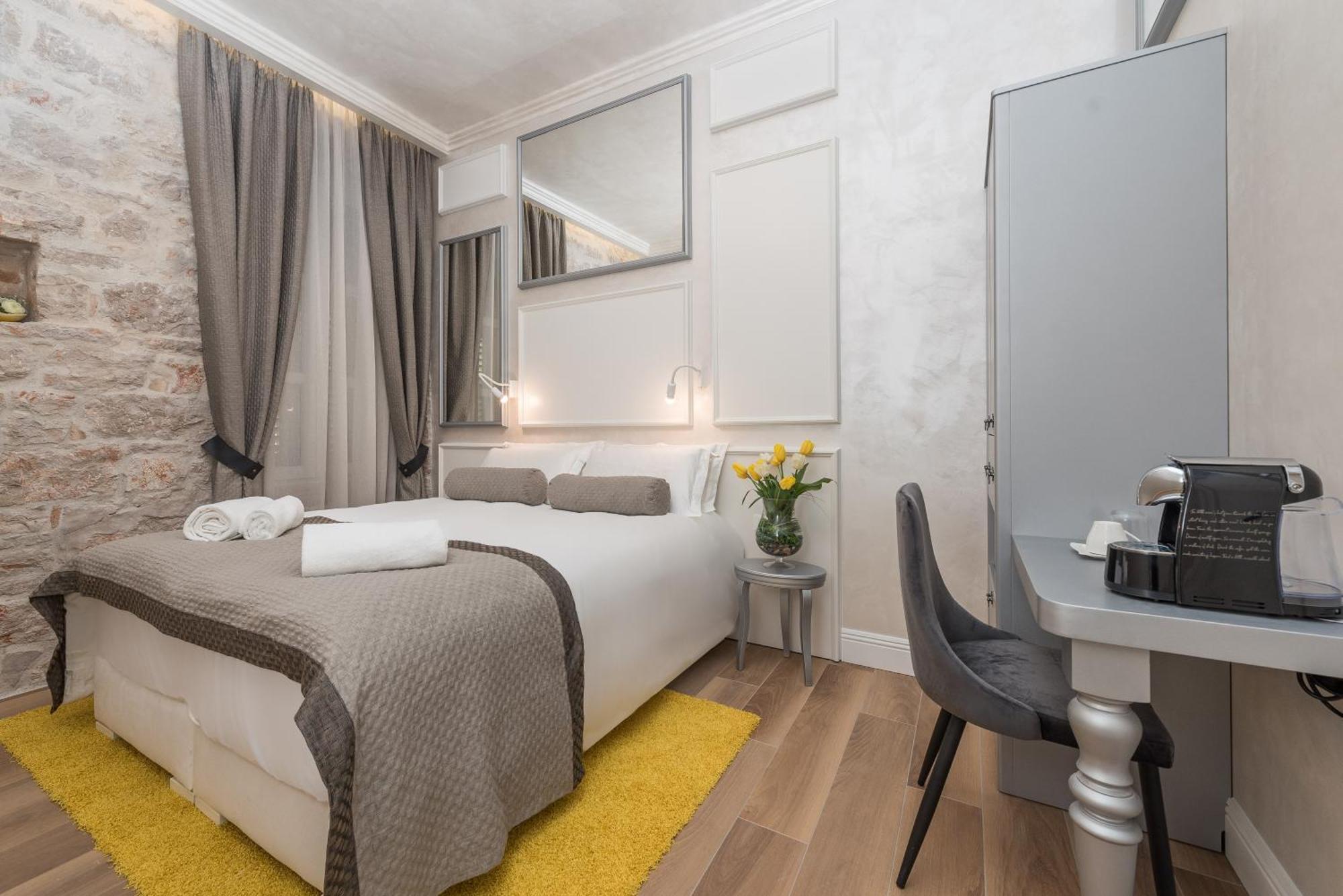 Zara Palace - Design Rooms Exterior photo