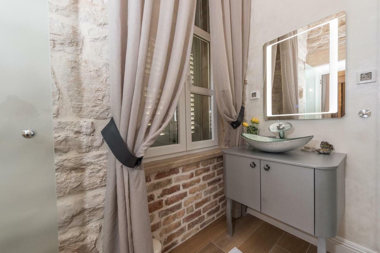 Zara Palace - Design Rooms Exterior photo